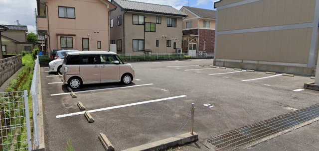 レオパレスフォレストのその他