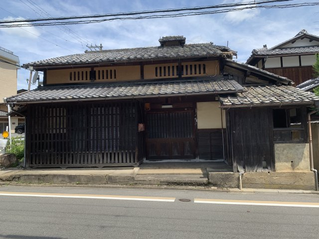 京都市北区鷹峯北鷹峯町　中古一戸建の外観