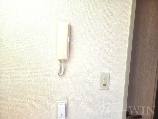 メゾン・ド・ラヴィ菰口 Ⅲのセキュリティ|イメージ（同建物内別部屋の写真です）