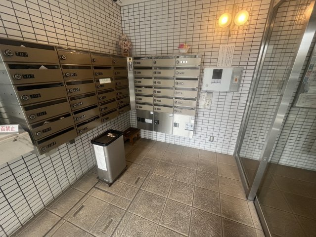 グローリア初穂新小岩のロビー