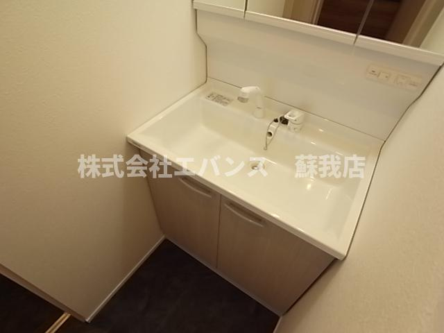 【独立洗面台】 | Like星久喜B棟 | 独立洗面台で身支度をすべて済ませてしまいましょう