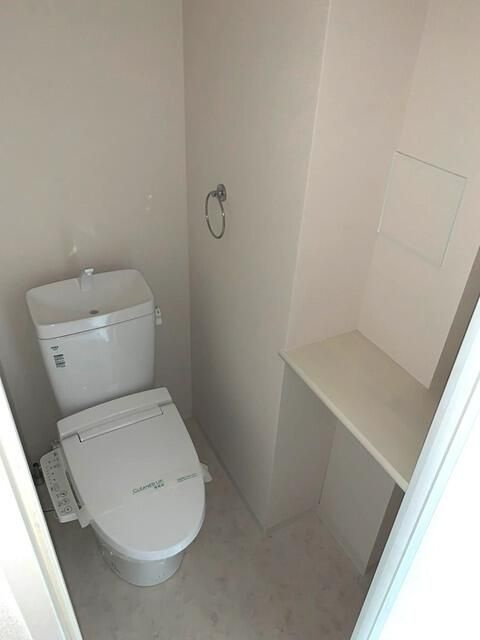 ウィルテラス用賀のトイレ|ゆったりとした空間のトイレです