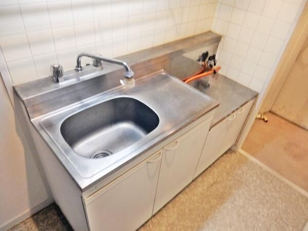 海老名市東柏ケ谷２丁目の賃貸マンションのキッチン