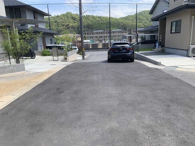 京都市左京区岩倉幡枝町　13号地　建築条件無し売土地の前面道路含む現地写真
