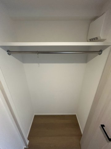 クレヴィスタ綾瀬Ⅲの収納