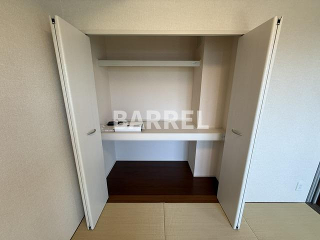 グランチュイールB棟の収納