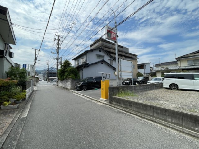 西原9丁目　土地の周辺|「安佐南警察署前」バス停徒歩2分と生活至便な立地です。