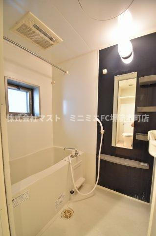 大阪市北区本庄西２丁目の賃貸マンションの浴室