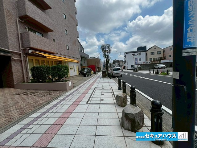 ファミール刈谷の外観|事前予約にて現地ご見学いただけます！お気軽にお問い合わせください♪
■株式会社　セキュアハウス■
住宅ローンに強く、知識、経験豊富なスタッフ在籍
お客様に寄り添い、ご成約後もサポート致します。　　　　