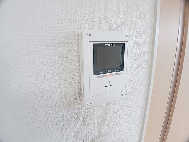 ジェルメ大喜新町のセキュリティ|モニター付きインターホン