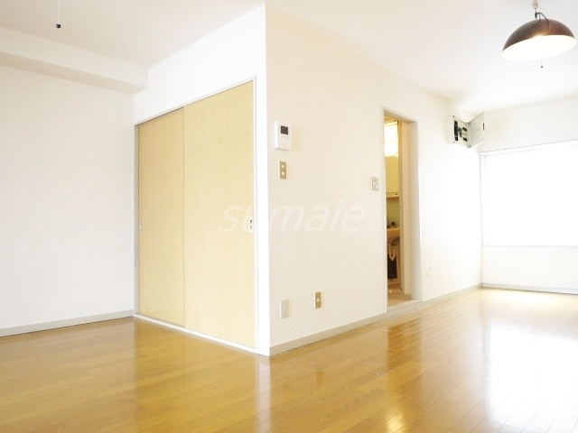 ベストヒーゲルハイムの居間・リビング|明るいお部屋です☆ミ
