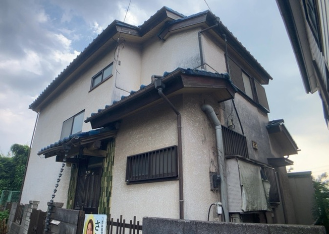 【外観】 | 家を建てる前提で土地を探している場合、地盤の丈夫さは譲れない条件の一つです。地盤が脆弱だと追加工事が必要となります。また、過去に地盤沈下や液状化現象を起こした土地は、できるだけ避けた方がいいでしょう。