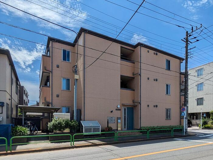 氷川台ヒルズの外観