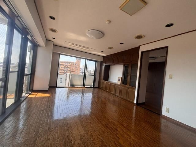 グランドオークの内装