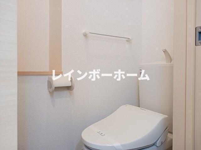 リラ　トゥルぺのトイレ