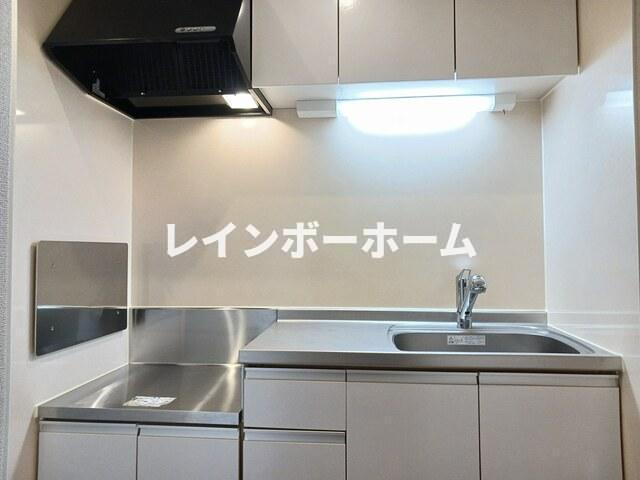 リラ　トゥルぺのキッチン