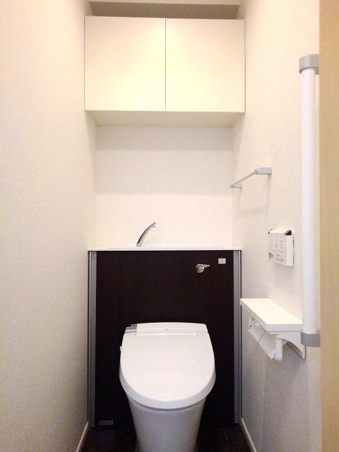 川崎市多摩区枡形２丁目の賃貸マンションのトイレ