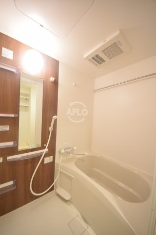 ラシーヌ瓦屋町の浴室|ラシーヌ瓦屋町　お風呂