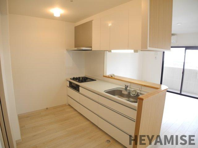 長崎市石神町の賃貸マンションのキッチン