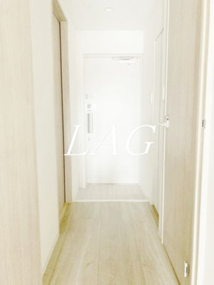 【玄関】 | ＴＨＲＥＥＧＡＴＥ　ＢＬＤＧ | 玄関です。