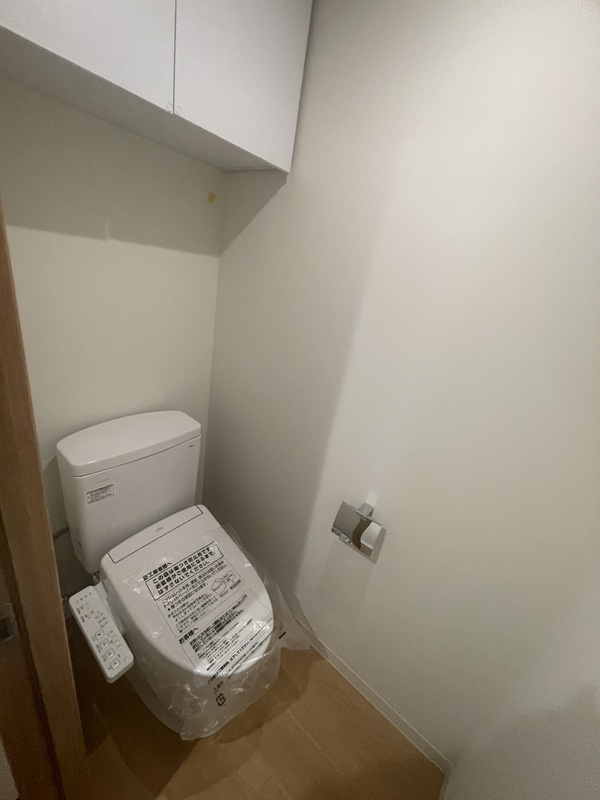 府中市美好町１丁目の賃貸マンションのトイレ