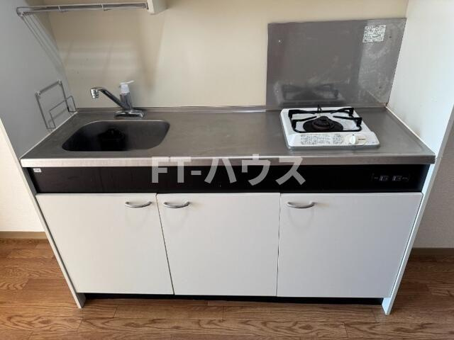 パナハイツ三山A棟のキッチン