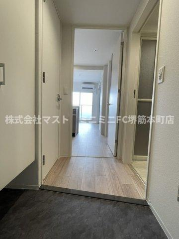 セレニテ梅田北グランデの玄関