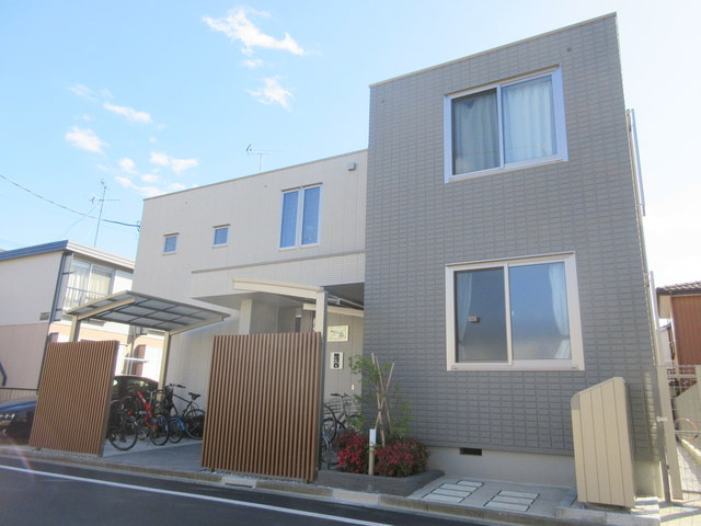 ラピーヌ高砂