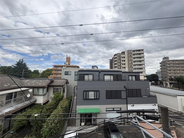 アンプルール新屋敷の展望