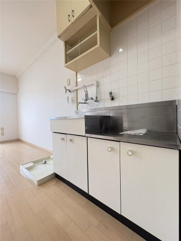 アンプルール新屋敷のキッチン