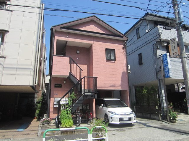 セレサコートの外観|綺麗な外観です☆