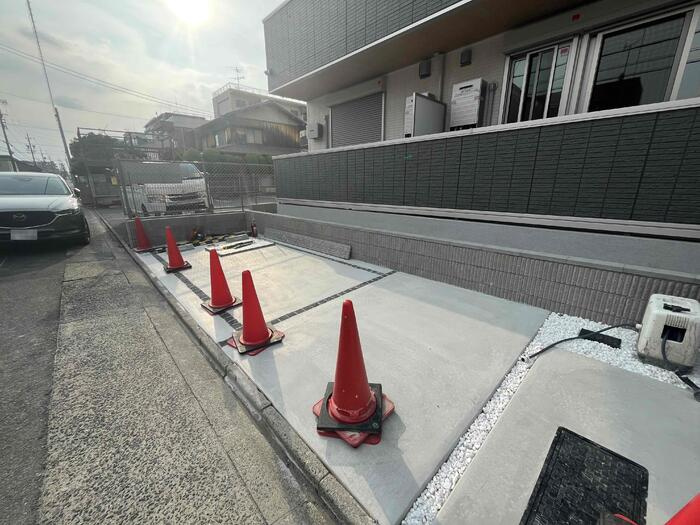 プレタクチュール中根町の駐車場
