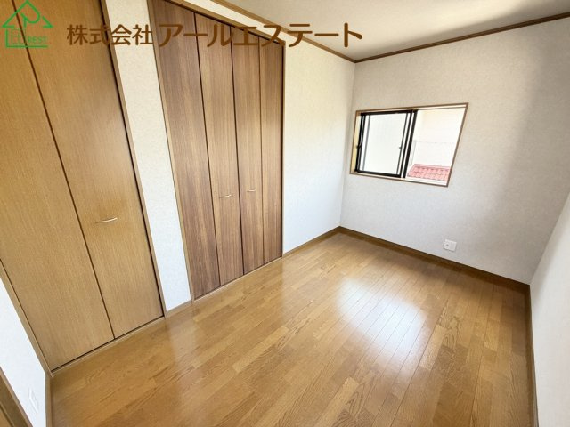 加古川市平岡町二俣　　　JR「東加古川駅」徒歩20分の洋室