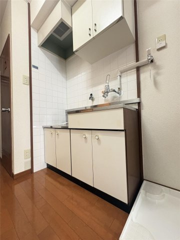 アンプルール新屋敷のキッチン