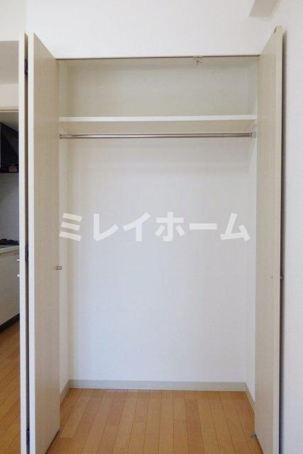 EXIM大森の収納|同建物内、別のお部屋の参考写真になります。