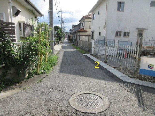【仲介手数料無料】新築戸建　東松山市石橋2206-5（全2棟）の前面道路含む現地写真