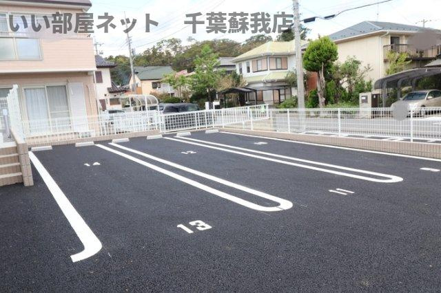 アンカーハウスの駐車場|カースペースがあります