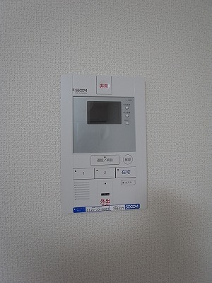 リブリ・ADONISのセキュリティ|モニター付きインターホンでセキュリティ安心♪
