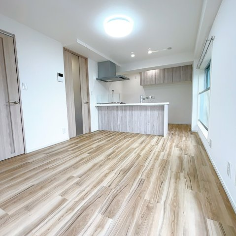 市谷台マンションの居間・リビング