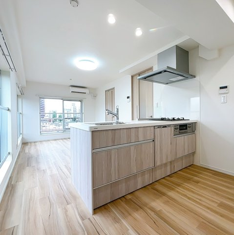 市谷台マンションの居間・リビング
