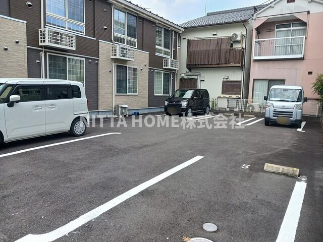 福知山市字天田のアパートの駐車場|敷地内に駐車場も完備★