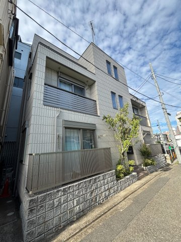 ラフィネ洗足池のエントランス
