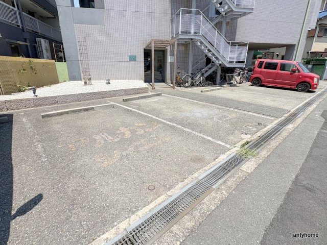 ラ・フォーレ大桐　仲介手数料無料の駐車場