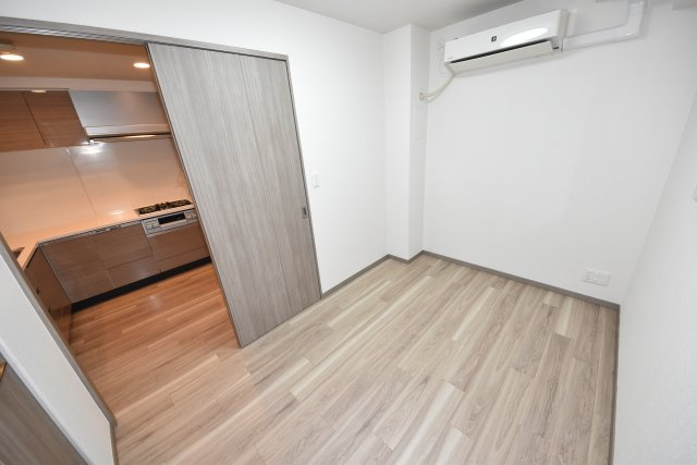 プレサンスロジェ堺筋本町の設備