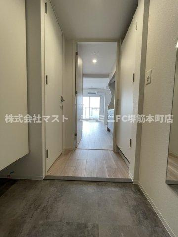 セレニテ梅田北グランデの玄関