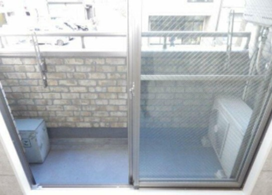 八王子市子安町１丁目の賃貸マンションのバルコニー