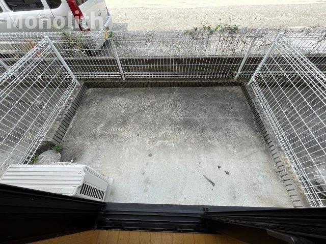 フジパレス札場の庭