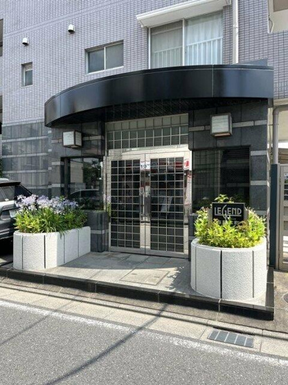 【エントランス】
