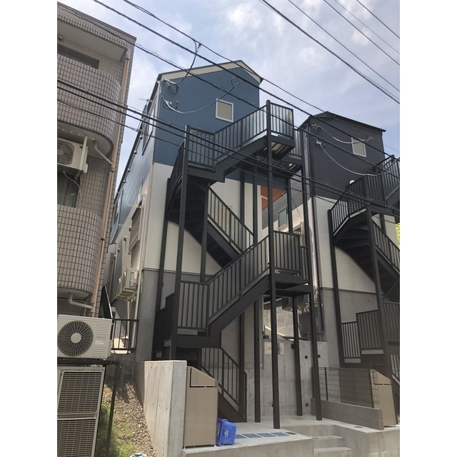 アザーレ・パッシオ三田A棟
