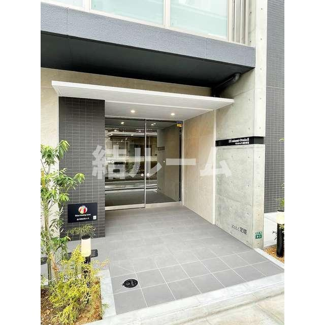 豊島区南大塚１丁目の賃貸マンションのエントランス
